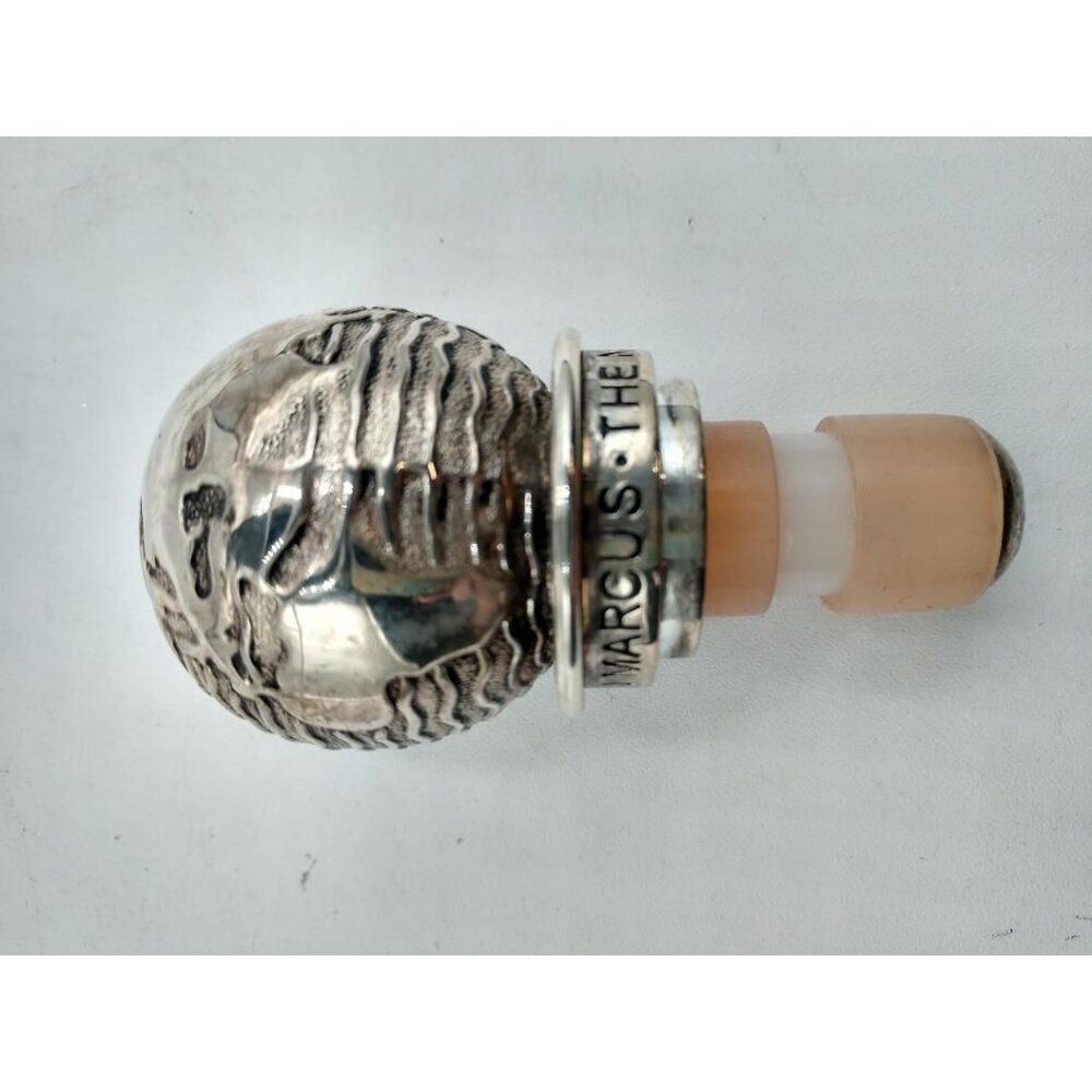 Neiman Marcus Year 2000 Millennium Silver Globe Wine Bottle Stopper In Gift Box